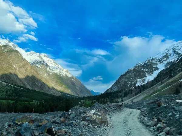 kasol kheerganga booking steps