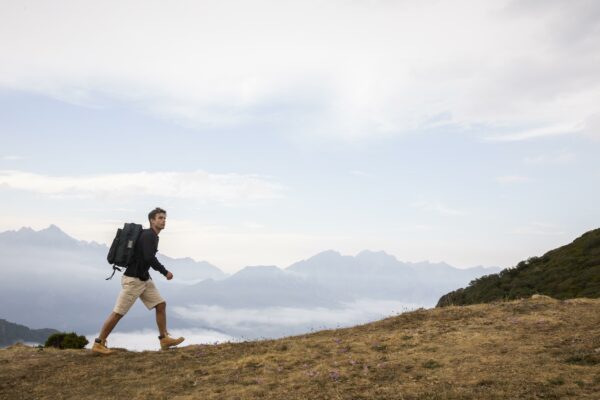 kheerganga trek packages